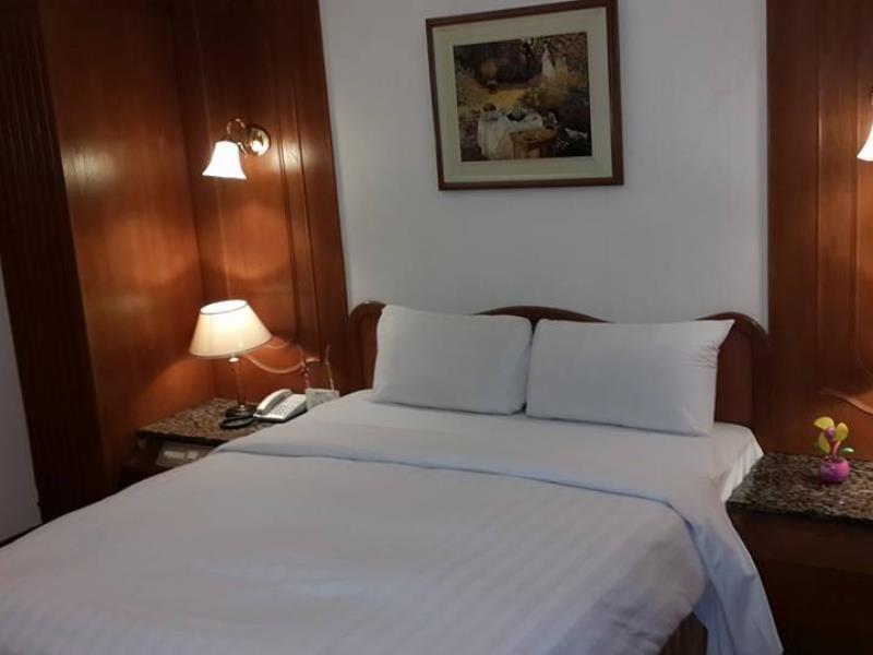 Emperor Hotel Гаосюн Екстер'єр фото